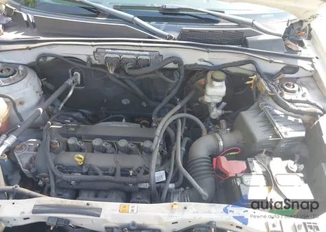 2012 Ford Escape Limited z USA, uszkodzony, nr VIN 1FMCU9E76CKB69925